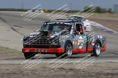 media/Sep-28-2025-24 Hours of Lemons (Sun) [[5dfe0e5f6e]]/12pm (Outside Grapevine)/